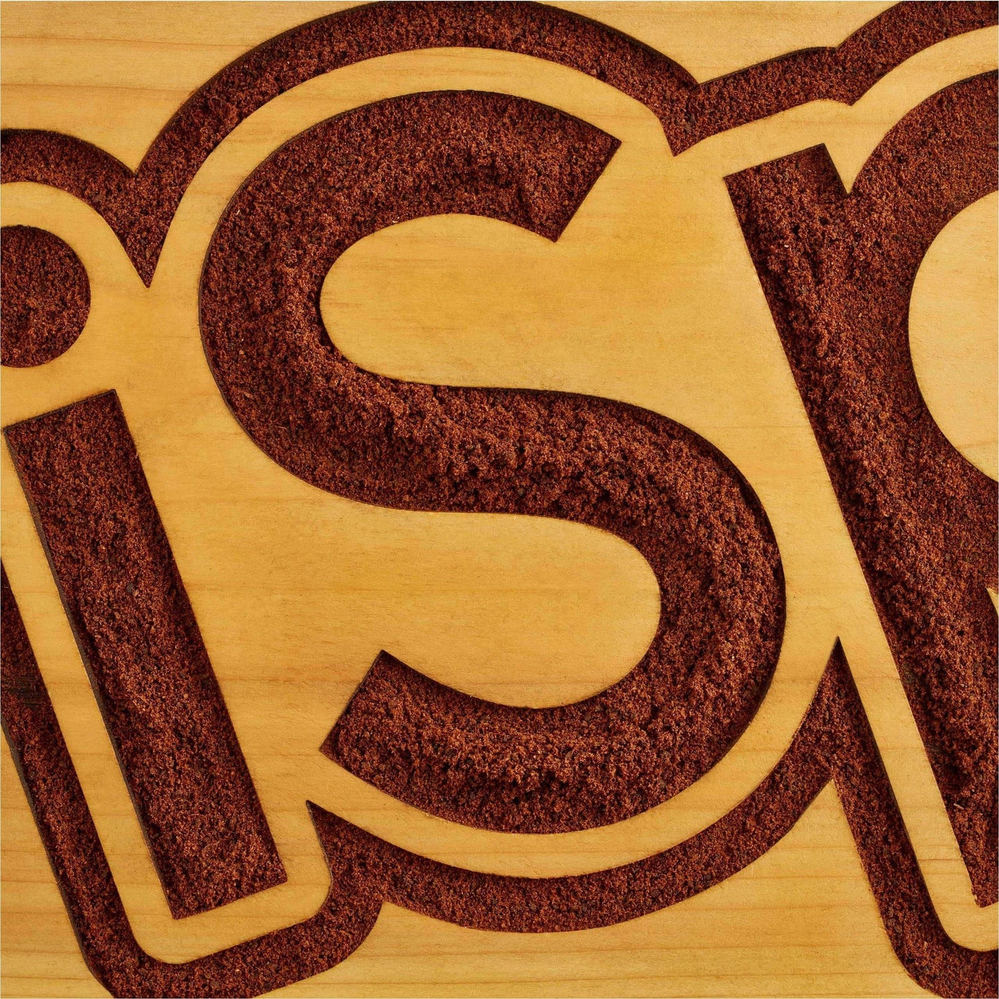 Cloves Ground