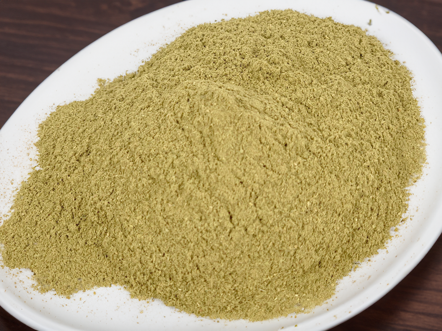 Bay Leaf, Ground