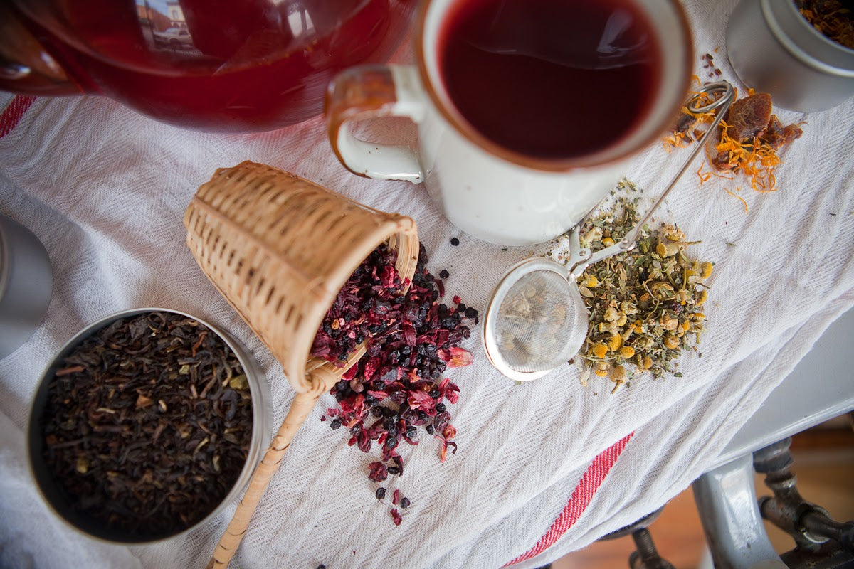 Hibiscus Mint Tea (Caffeine Free)